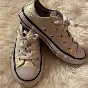 Girls Glitter Converse